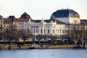 Opernhaus Zürich and Lake Zürich